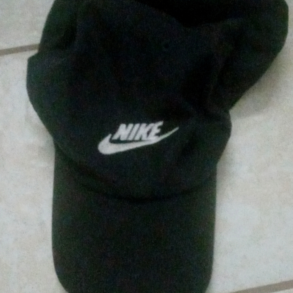 Nike dad hat